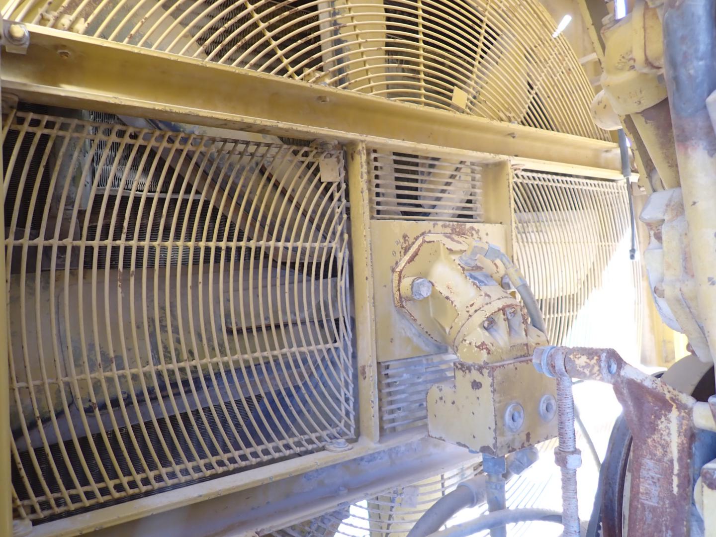 ./imagenes/INVOICE/2019/14778/CARGADOR FRONTAL 988F PARA REFACCIONES (13).JPG